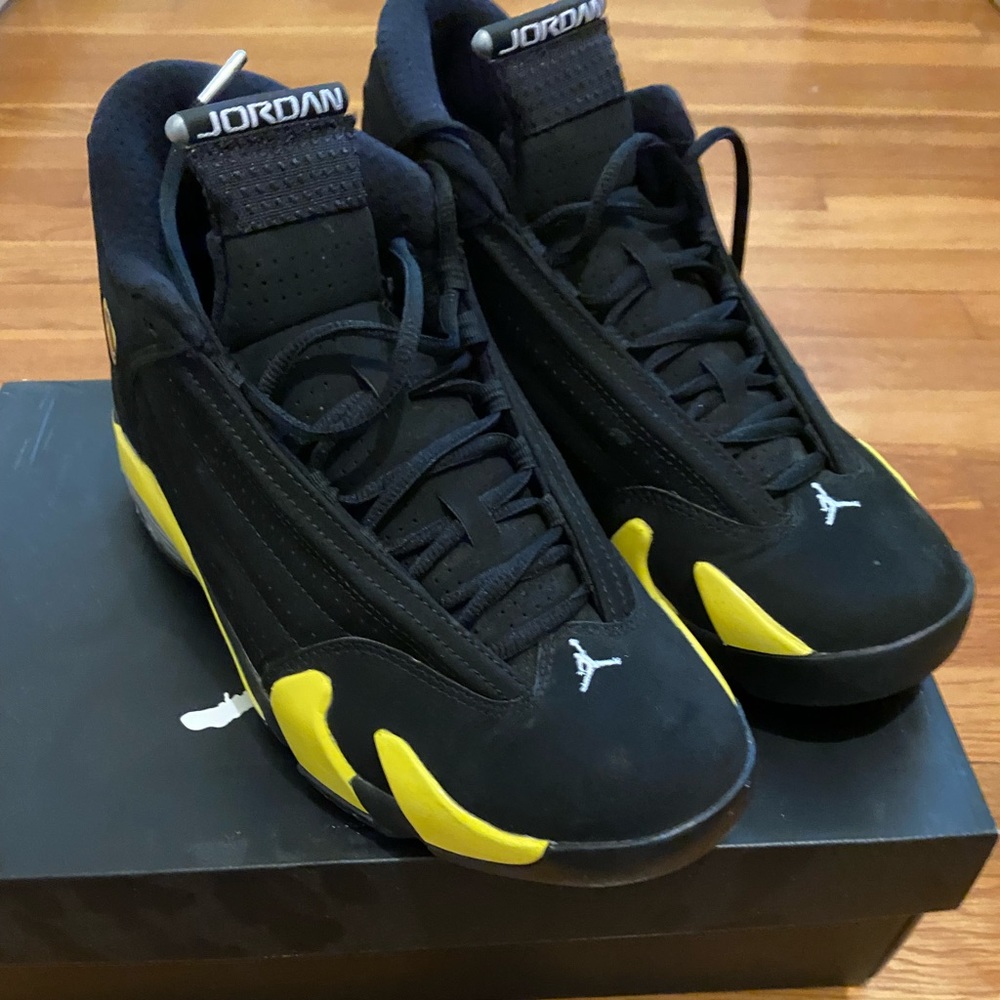 Air Jordan 14 retro Thunder